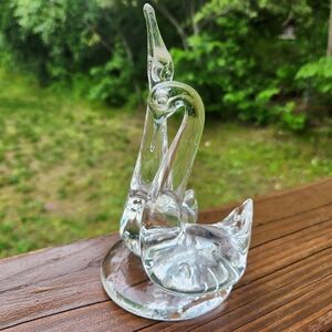 Elegant MCM Glass Swan Sculpture